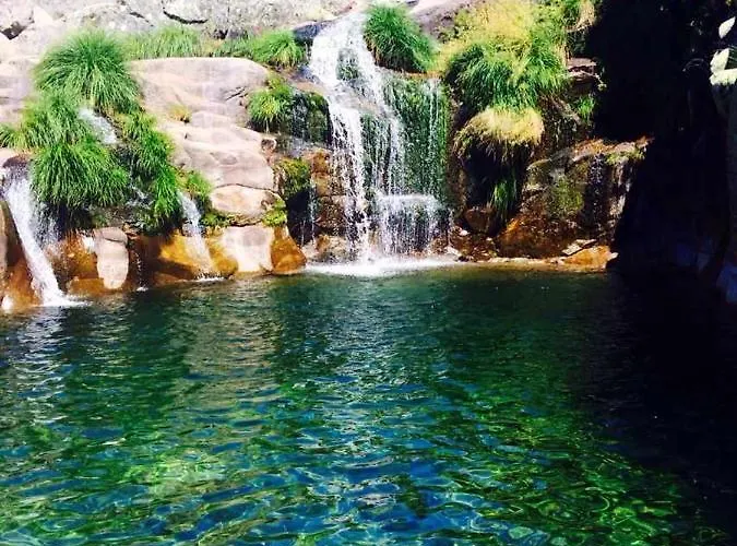 La Rosa Y El Pastor * Guijo de Santa Bárbara